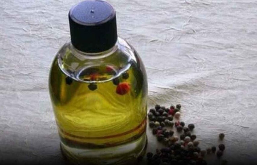 The oil eliminates uric acid from the blood, treats anxiety, chronic arthritis, rheumatism, and stops cravings for cigarettes and alcohol