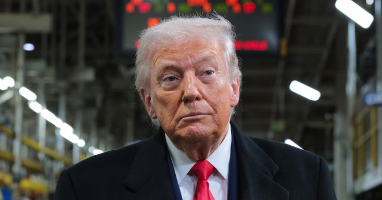 Tucker Carlson slams Trump with 2 brutal words after his attack on Iran