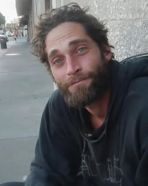 I MARRIED A HOMELESS STRANGER TO DEFY MY PARENTS BUT A MONTH LATER THE TRUTH BEHIND HIS DISGUISE LEFT ME IN ABSOLUTE SHOCK