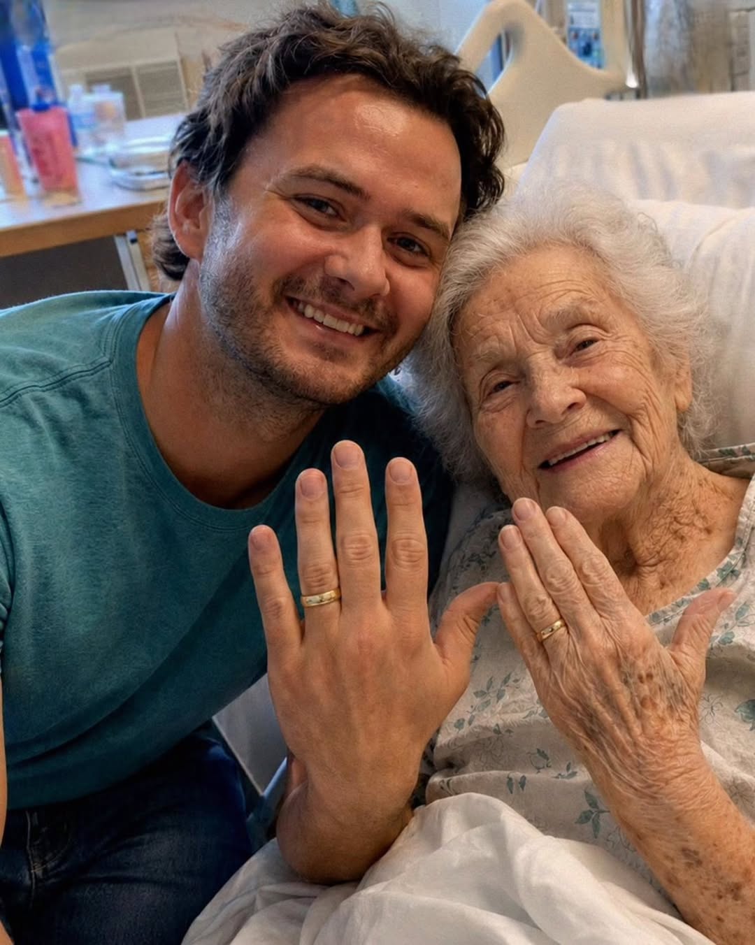 An Elderly Woman Asked Me to Marry Her as Her Final Wish – After She Passed Away, Her Lawyer Handed Me Her Hospital Bag and Said, ‘She Chose You for a Reason’