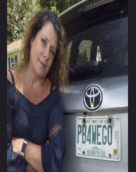 THE STATE CALLED HER LICENSE PLATE INAPPROPRIATE AFTER 15 YEARS, BUT THIS MOM FOUGHT BACK AND WON